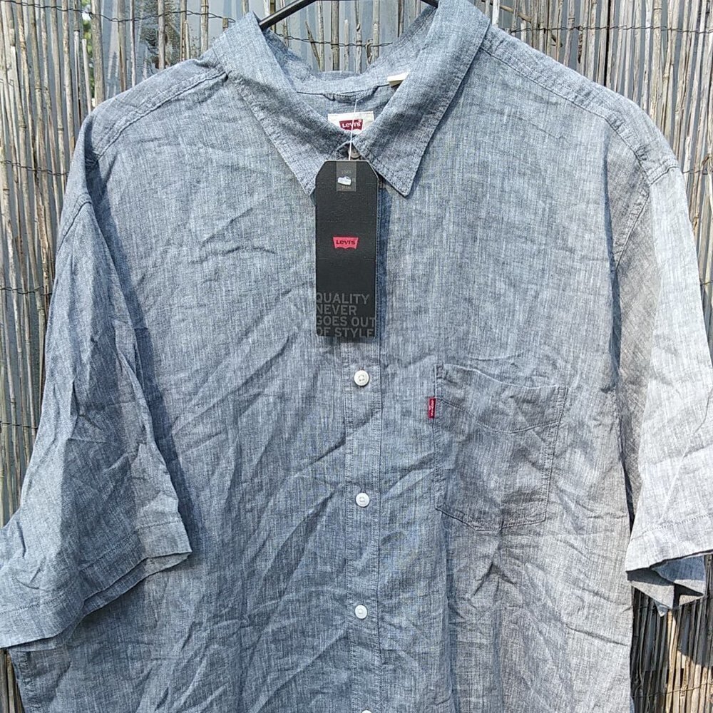 Levi's Button Down Gray/Blue Men XXL - NWT